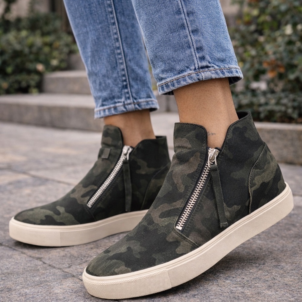 Steve Madden Camouflage High-Top Sneakers